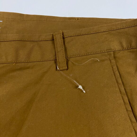 NWOT Mountain Hardwear AP Shorts Mens 42 x 18 Inseam Hiking Walking Outdoors - Picture 4 of 13